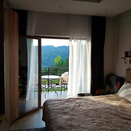 Deluxe Sunny Valley Milmari S8 * Kopaonik