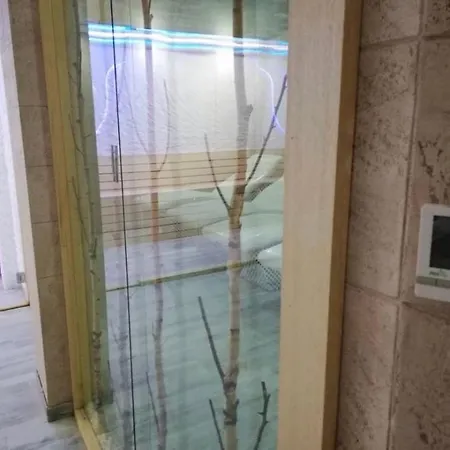 Deluxe Sunny Valley Milmari S8 *