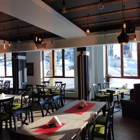 Deluxe Sunny Valley Milmari S8