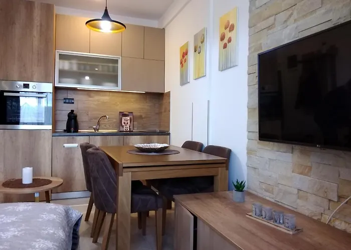 Διαμέρισμα Deluxe Sunny Valley Milmari S8 *