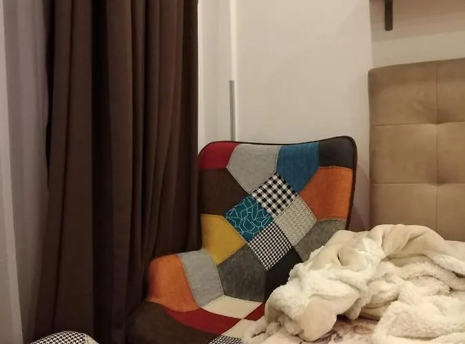 Deluxe Sunny Valley Milmari S8 *