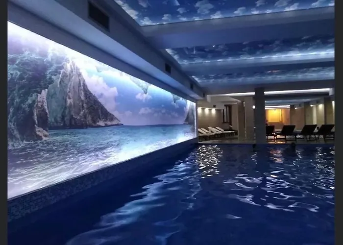 Deluxe Sunny Valley Milmari S8 * Κοπαόνικ