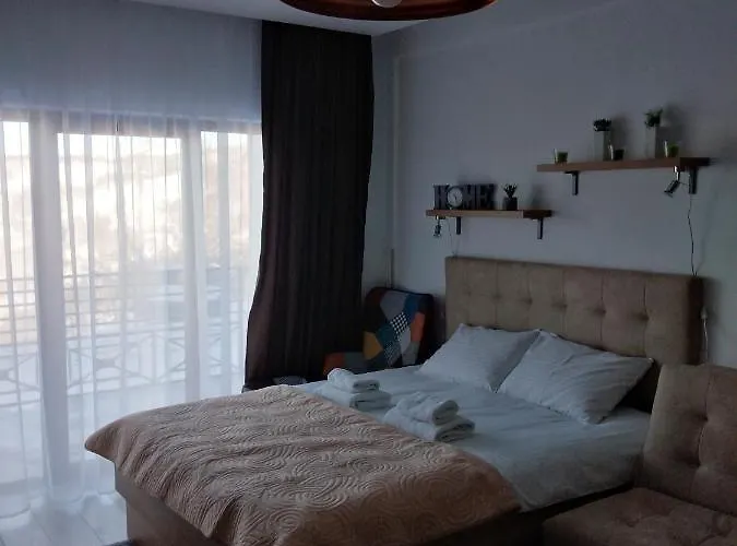 Deluxe Sunny Valley Milmari S8